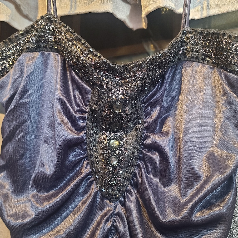 Dress - Picture 2 of 5